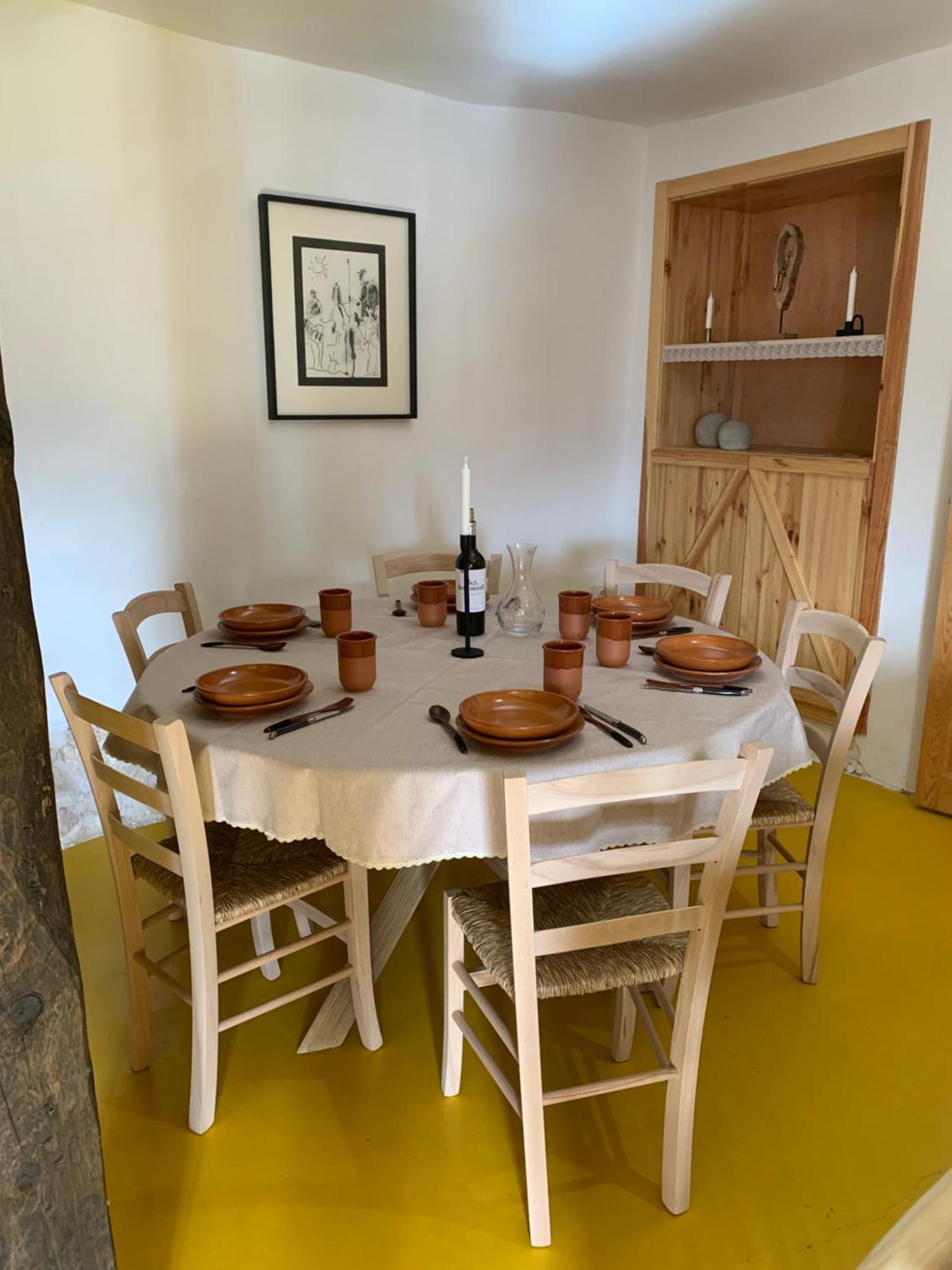 El Retiro & Gastro Vivencias Villa Siguenza Luaran gambar